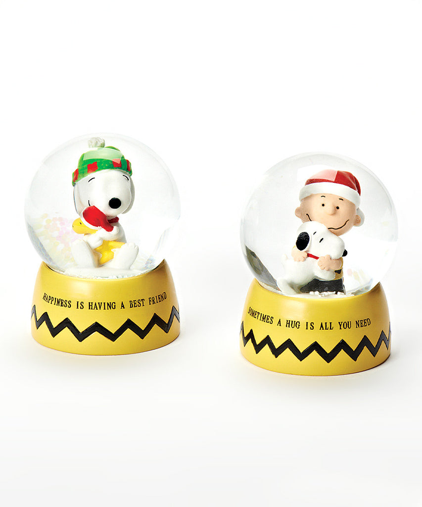 Peanuts Snoopy & Charlie Brown Snow Globe